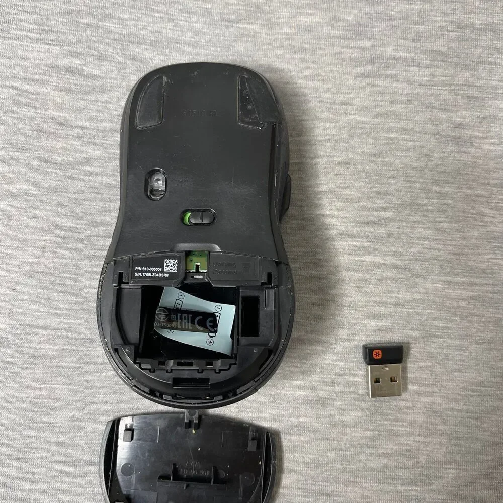 Logitech M510 Wireless Laser Computer Mouse